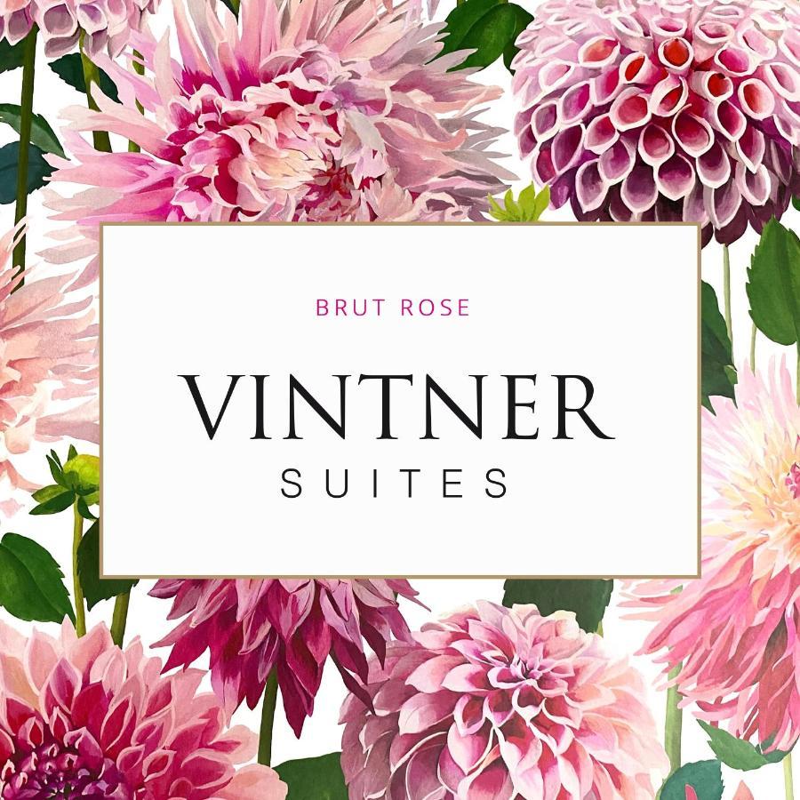 Vintner Suites Neustadt an der Weinstraße Exterior photo
